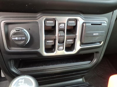 2021 Jeep Wrangler Unlimited Sahara Altitude