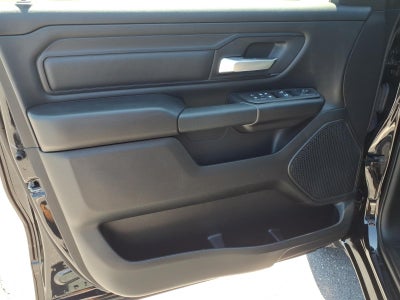 2025 RAM 1500 Tradesman Crew Cab 4x4 5'7" Box