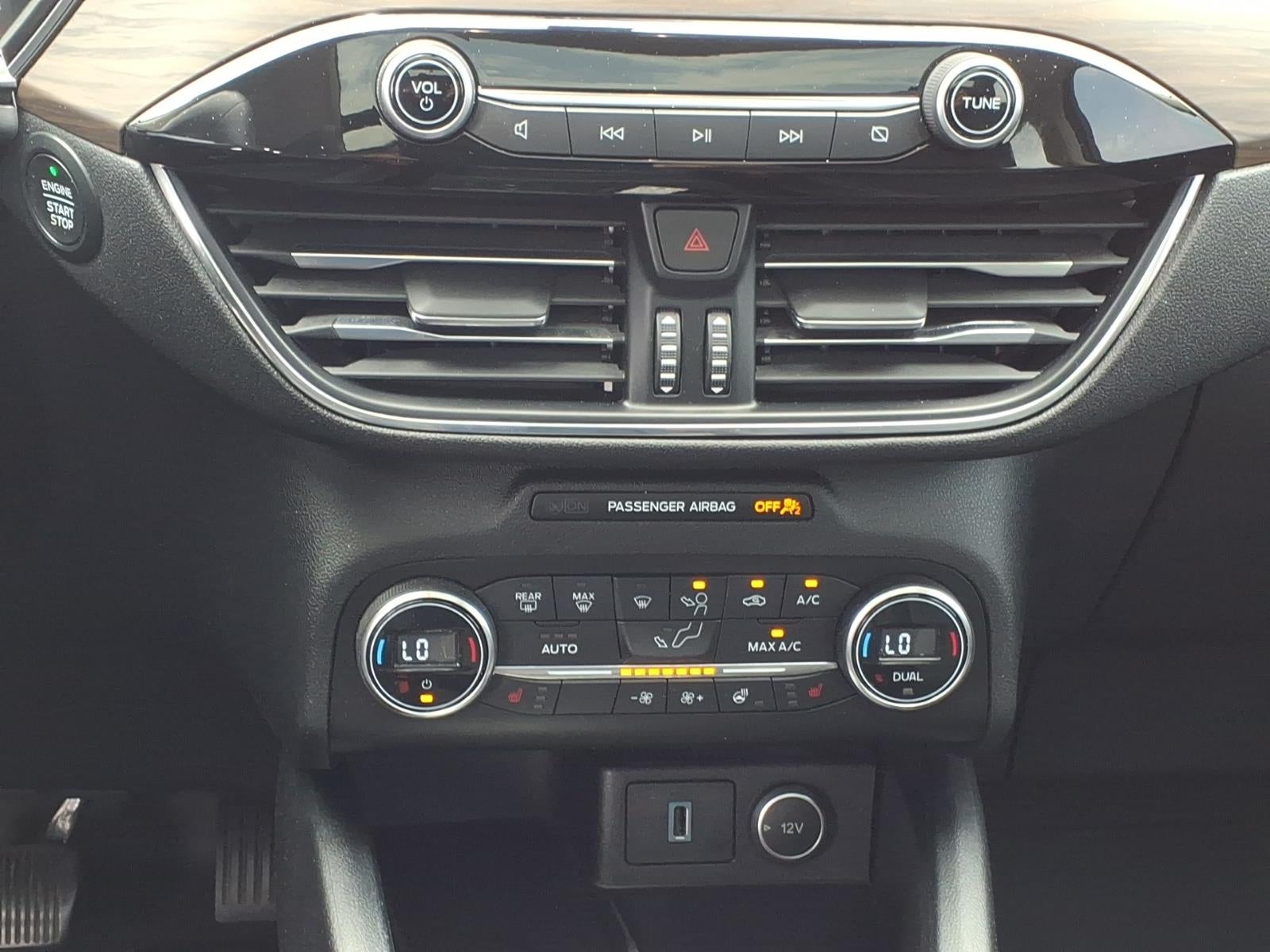 2020 Ford Escape Titanium Hybrid