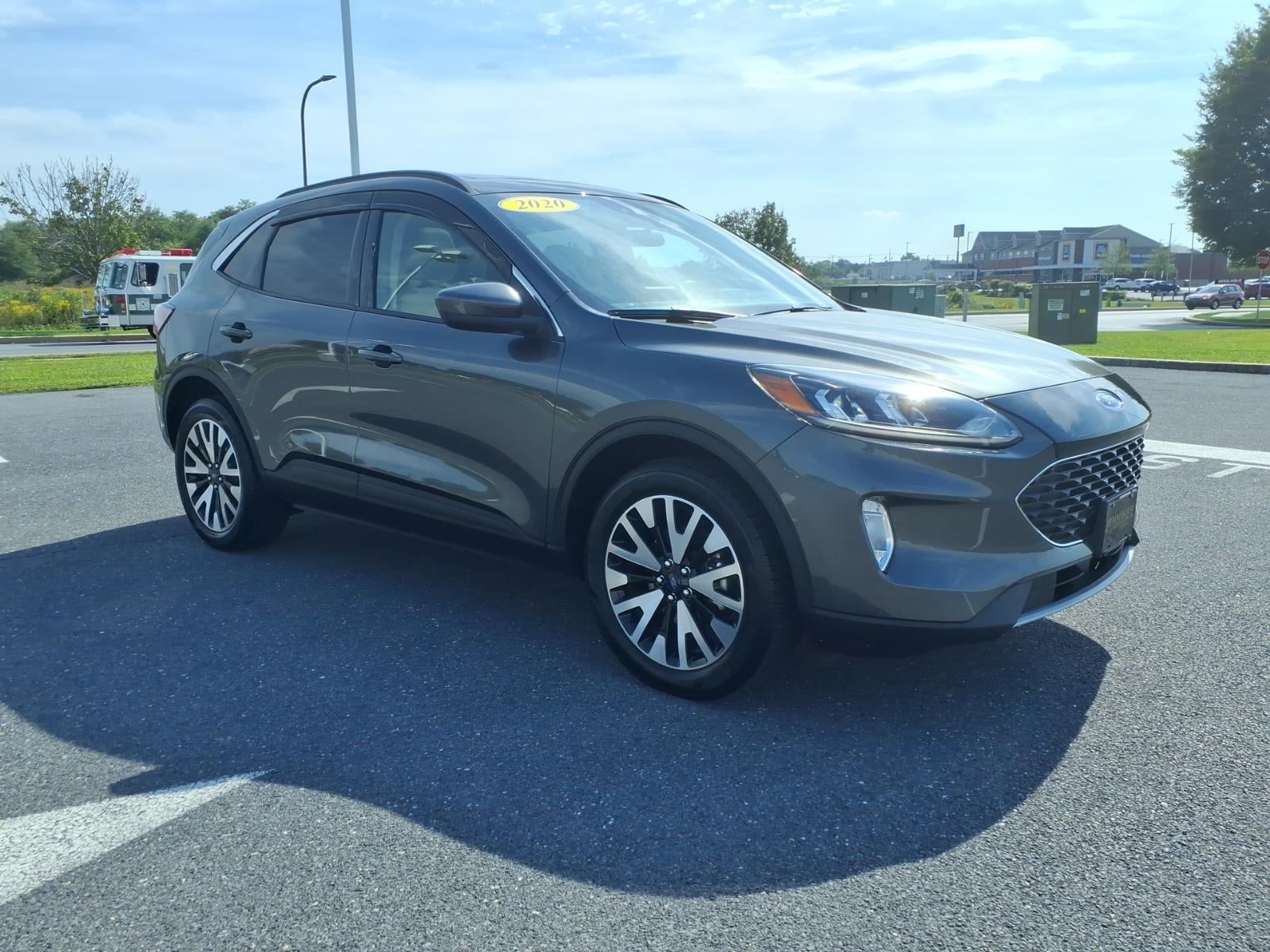 2020 Ford Escape SEL