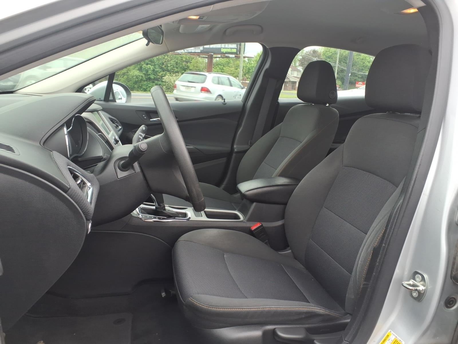 2018 Chevrolet Cruze LS