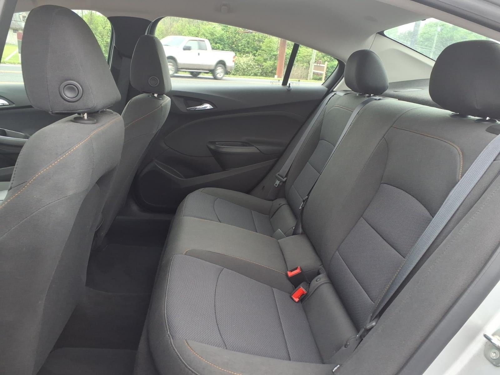 2018 Chevrolet Cruze LS