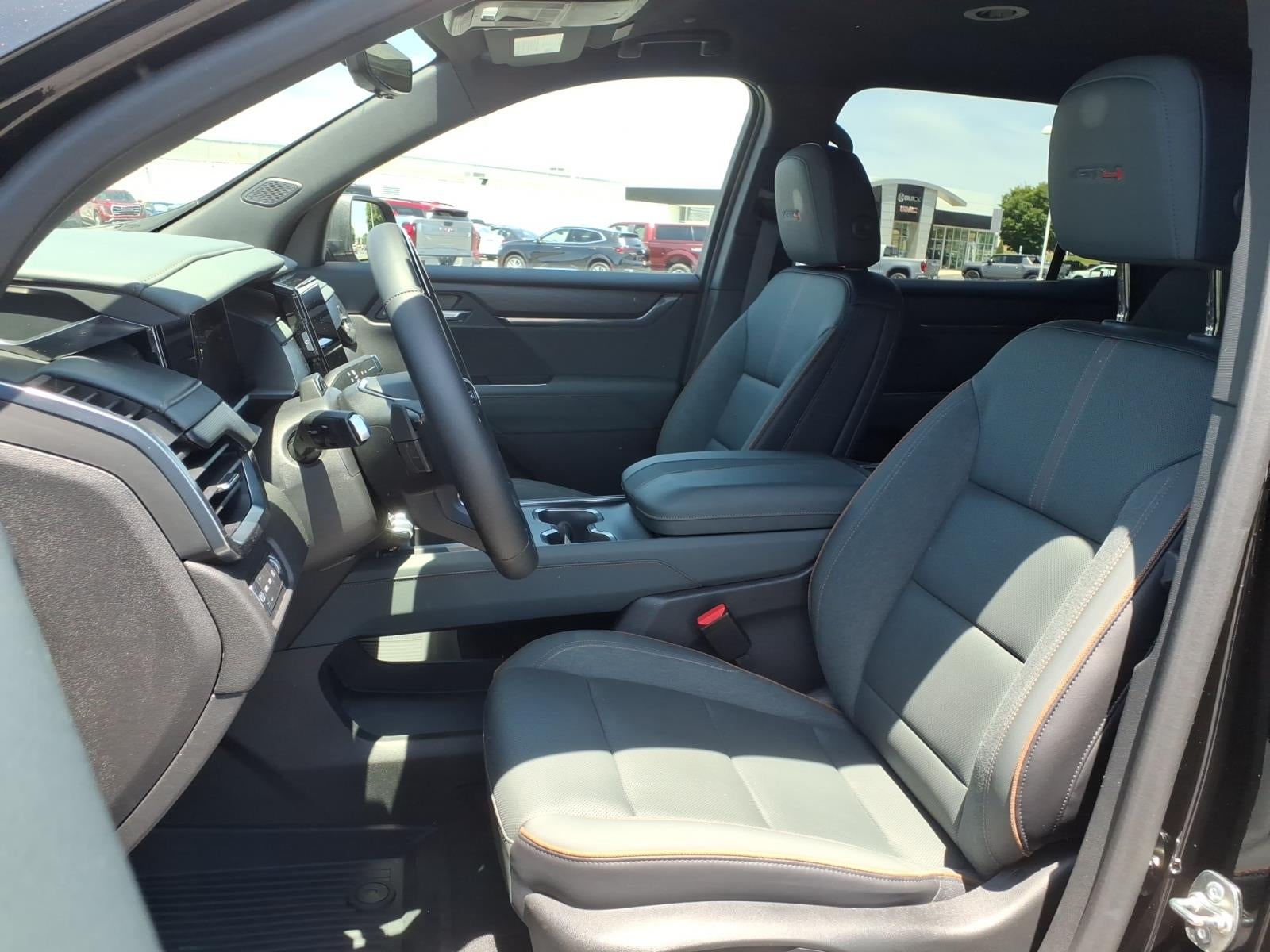 2024 GMC Acadia AT4
