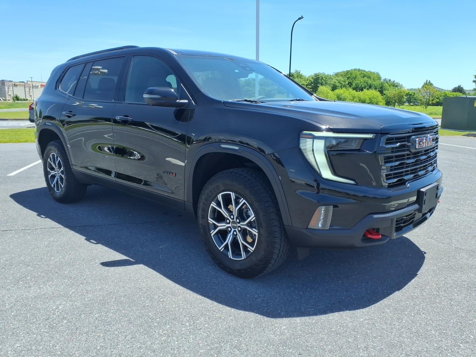2024 GMC Acadia AT4