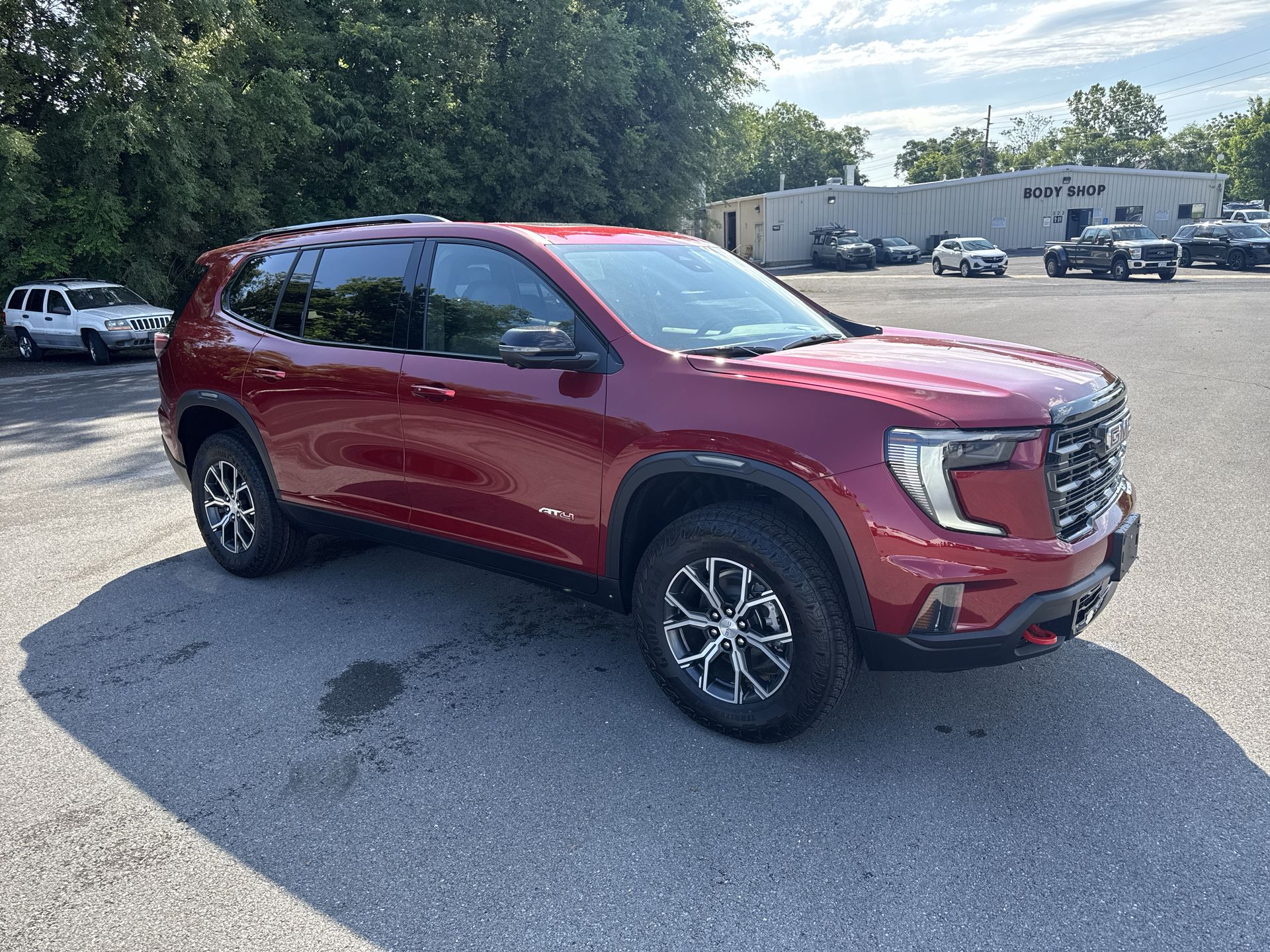 2026 GMC Acadia AT4