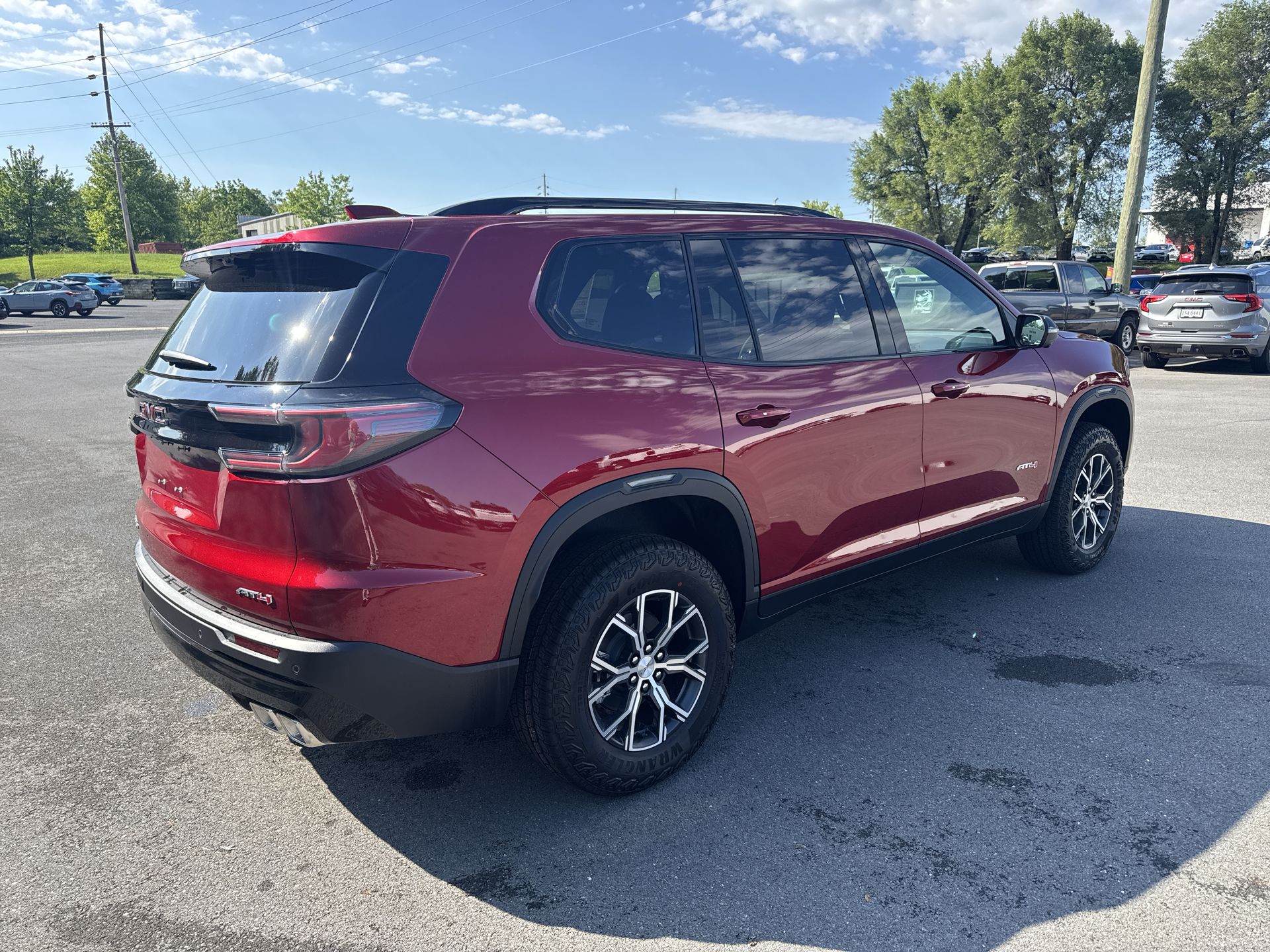 2026 GMC Acadia AT4