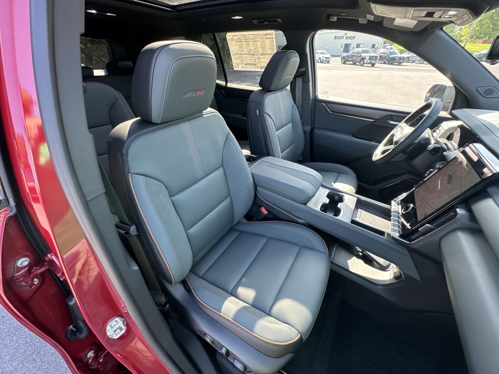 2026 GMC Acadia AT4