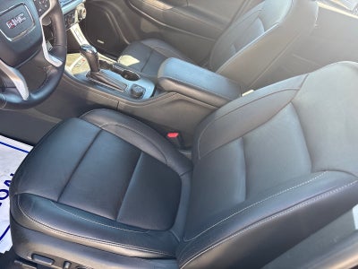 2017 GMC Acadia SLT
