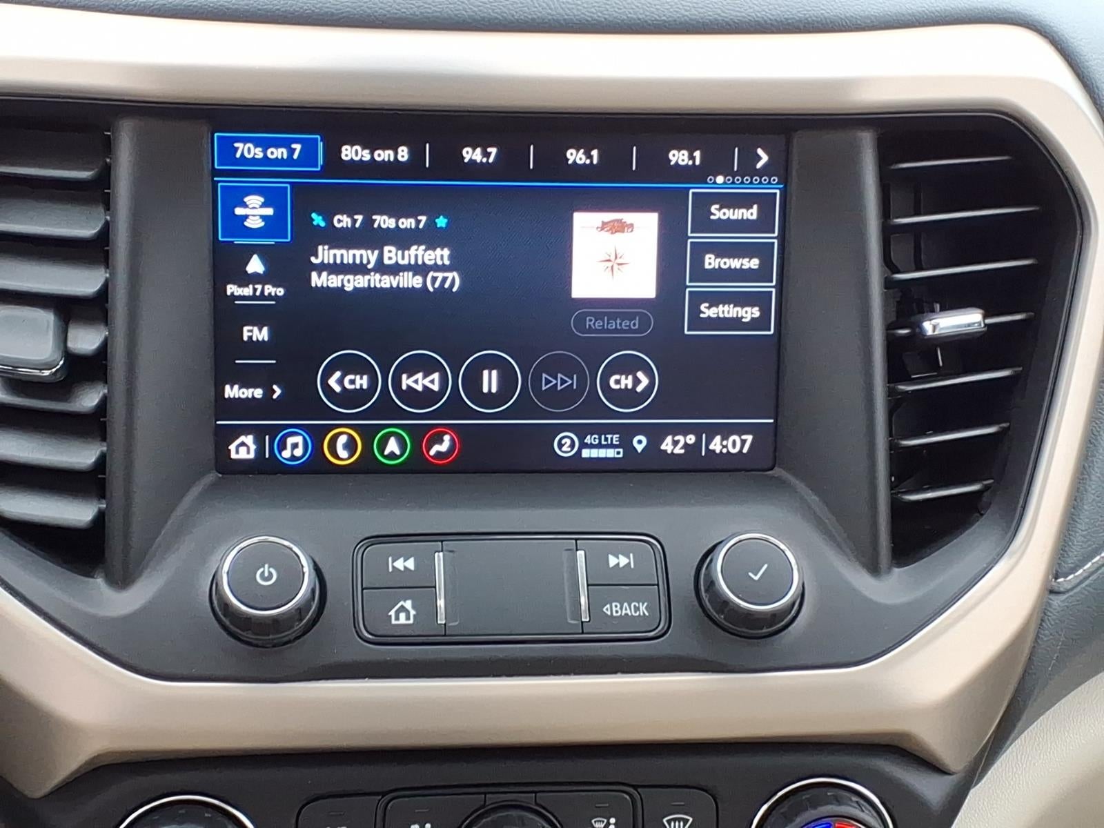 2022 GMC Acadia Denali