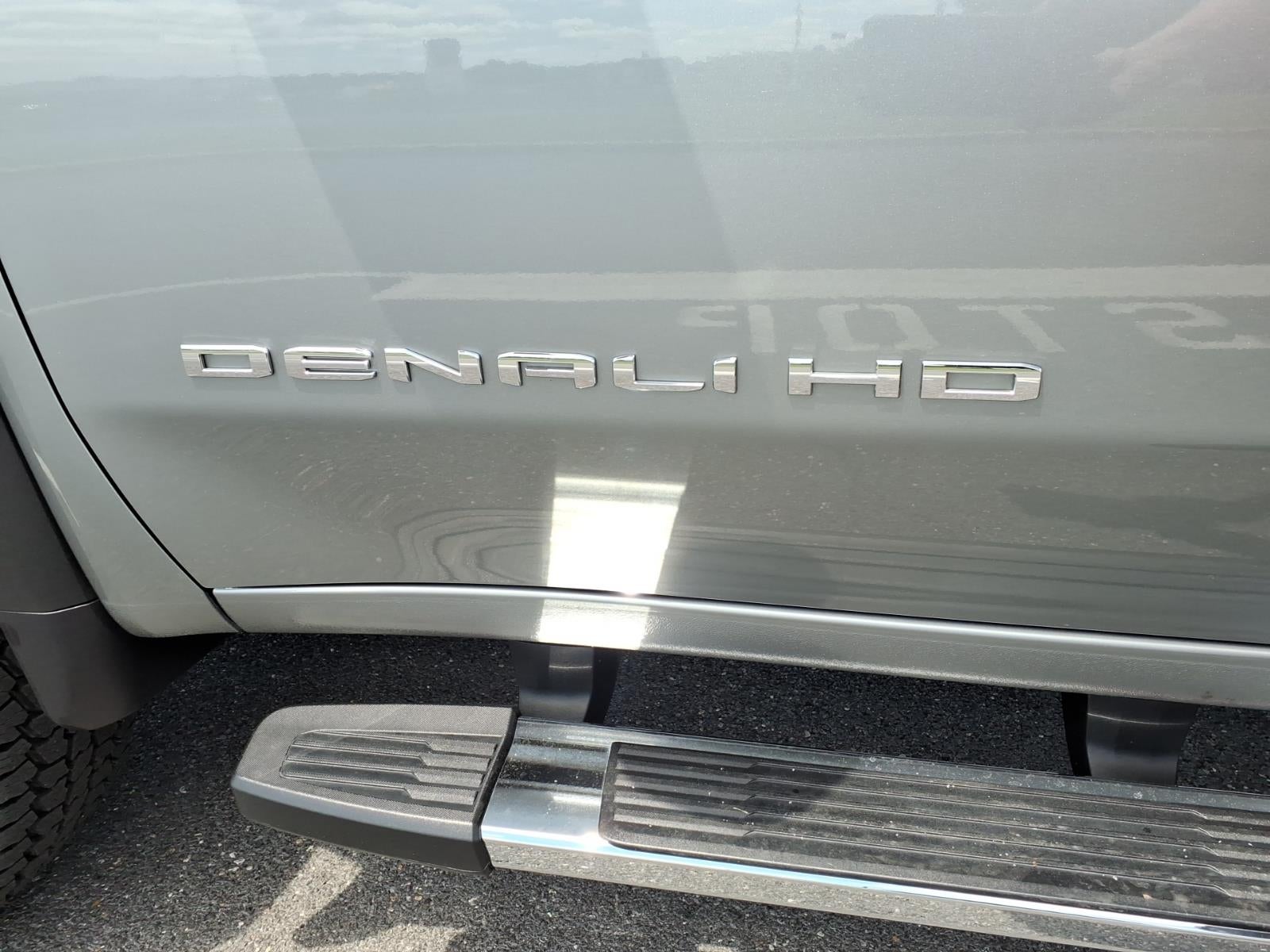 2024 GMC Sierra 2500 HD Denali