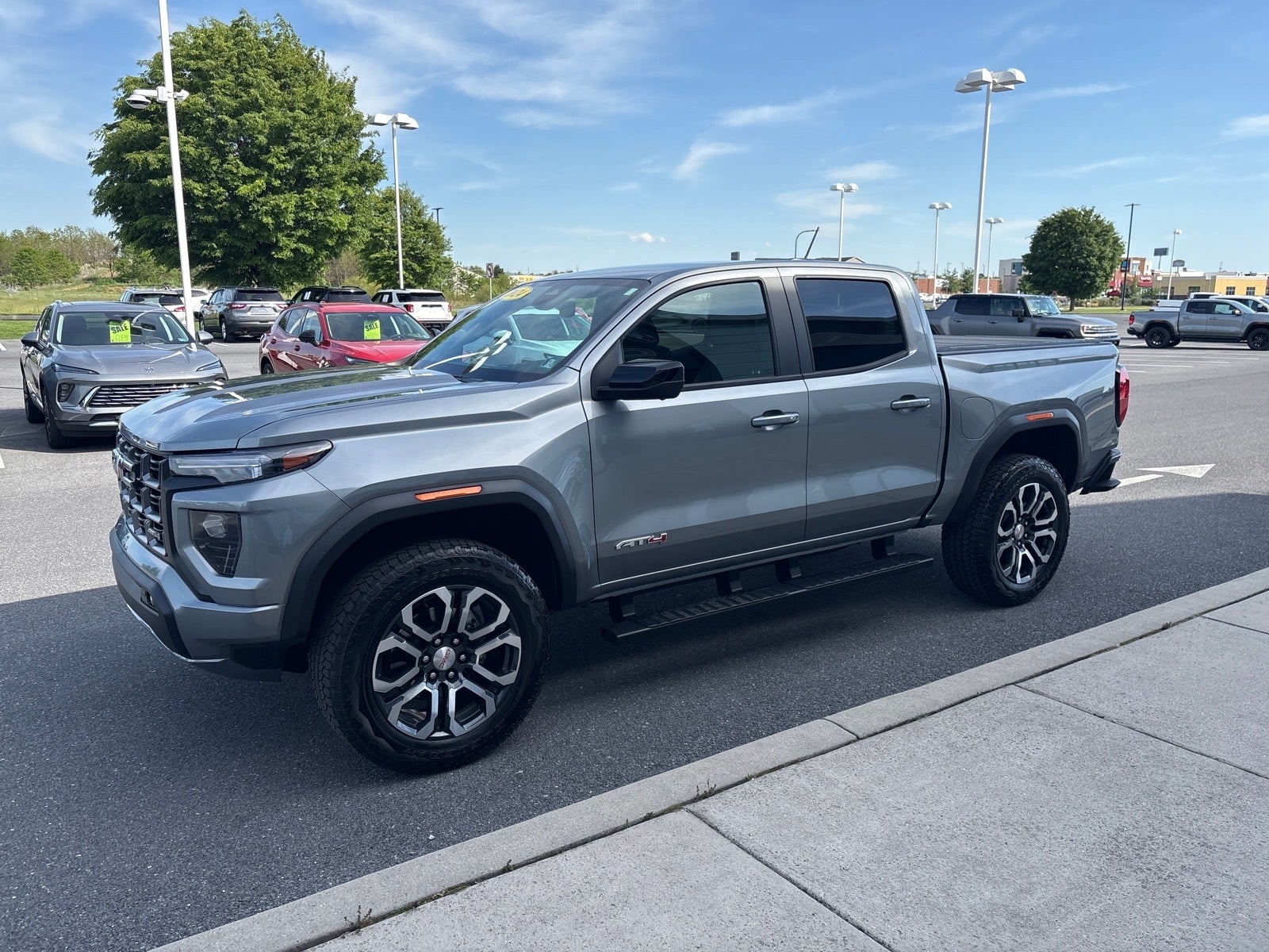 2024 GMC Canyon AT4