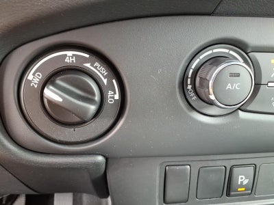 2023 Nissan Frontier S