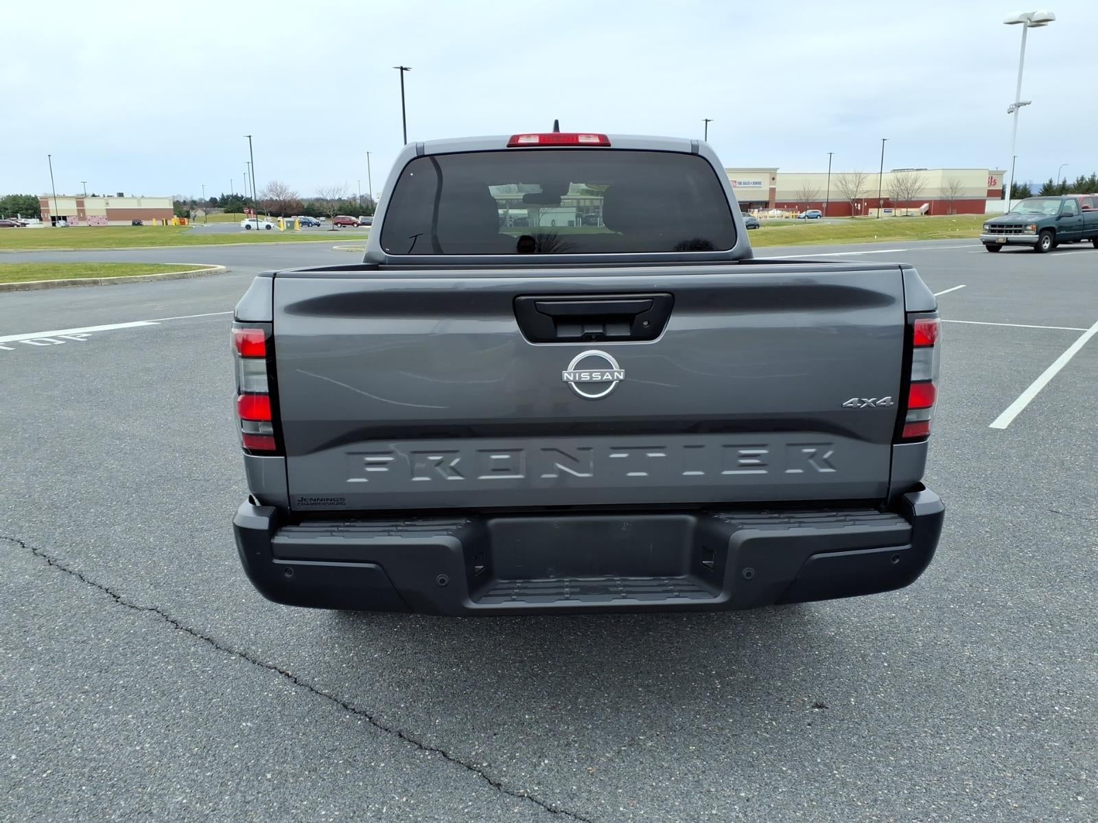 2023 Nissan Frontier S