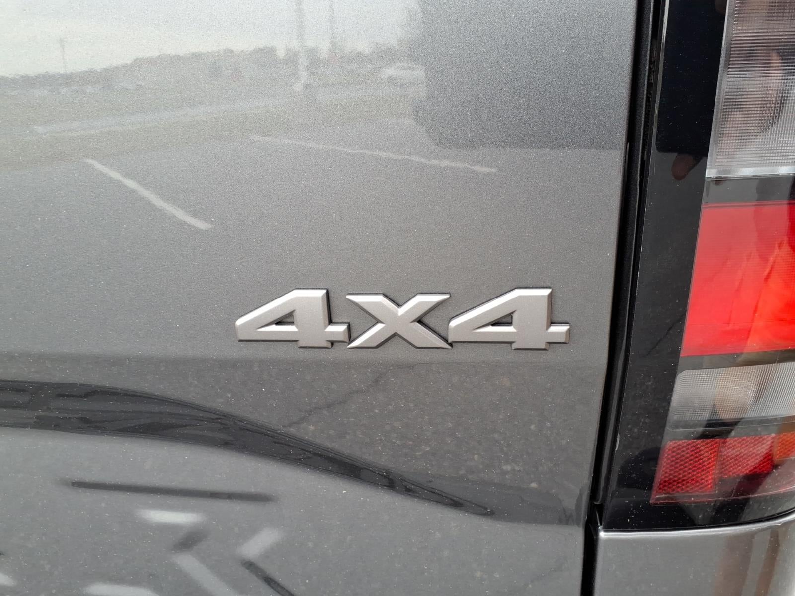 2023 Nissan Frontier S