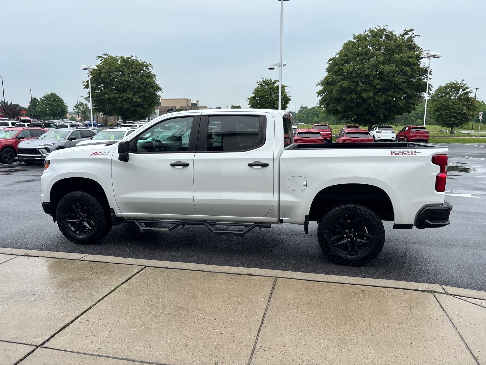 2023 Chevrolet Silverado 1500 Custom Trail Boss