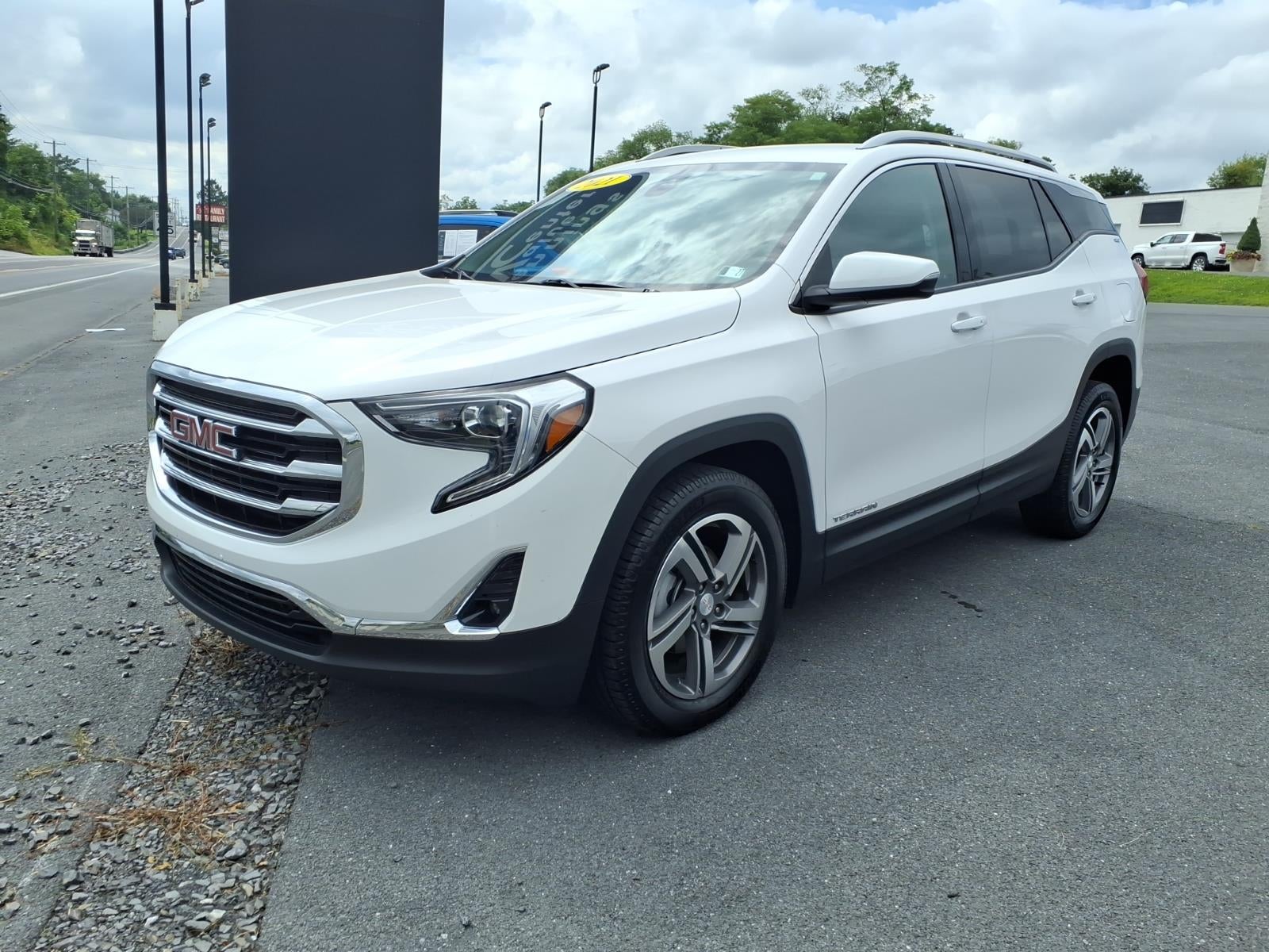 2021 GMC Terrain SLT