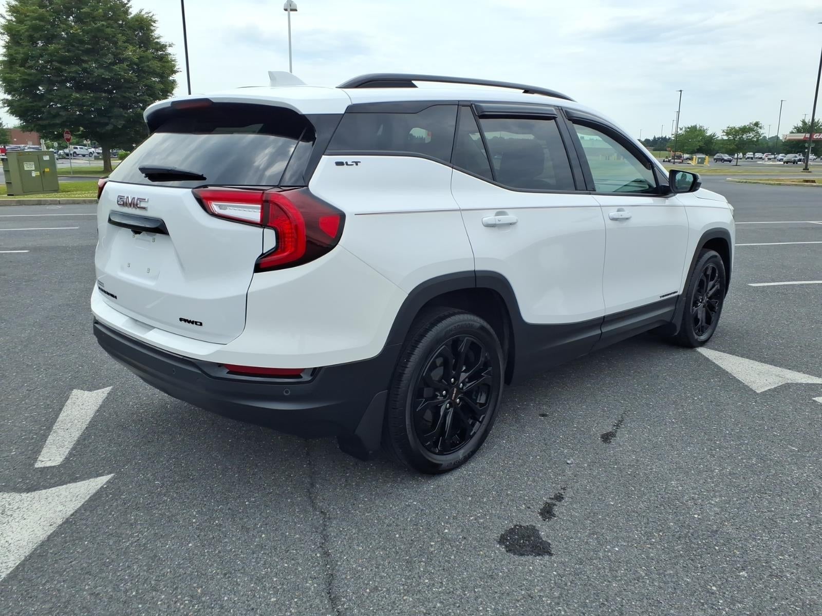2022 GMC Terrain SLT