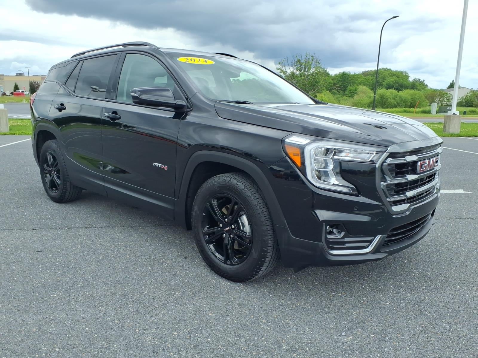 2024 GMC Terrain AT4