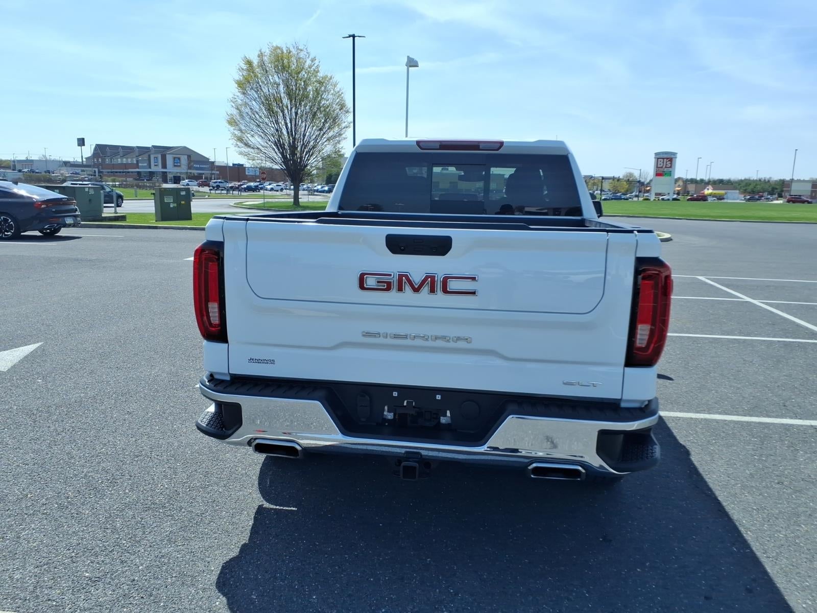 2023 GMC Sierra 1500 SLT