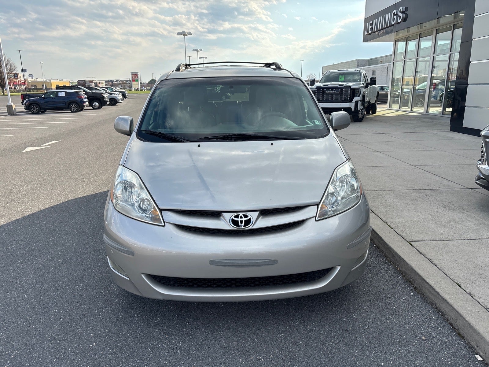 2010 Toyota Sienna XLE