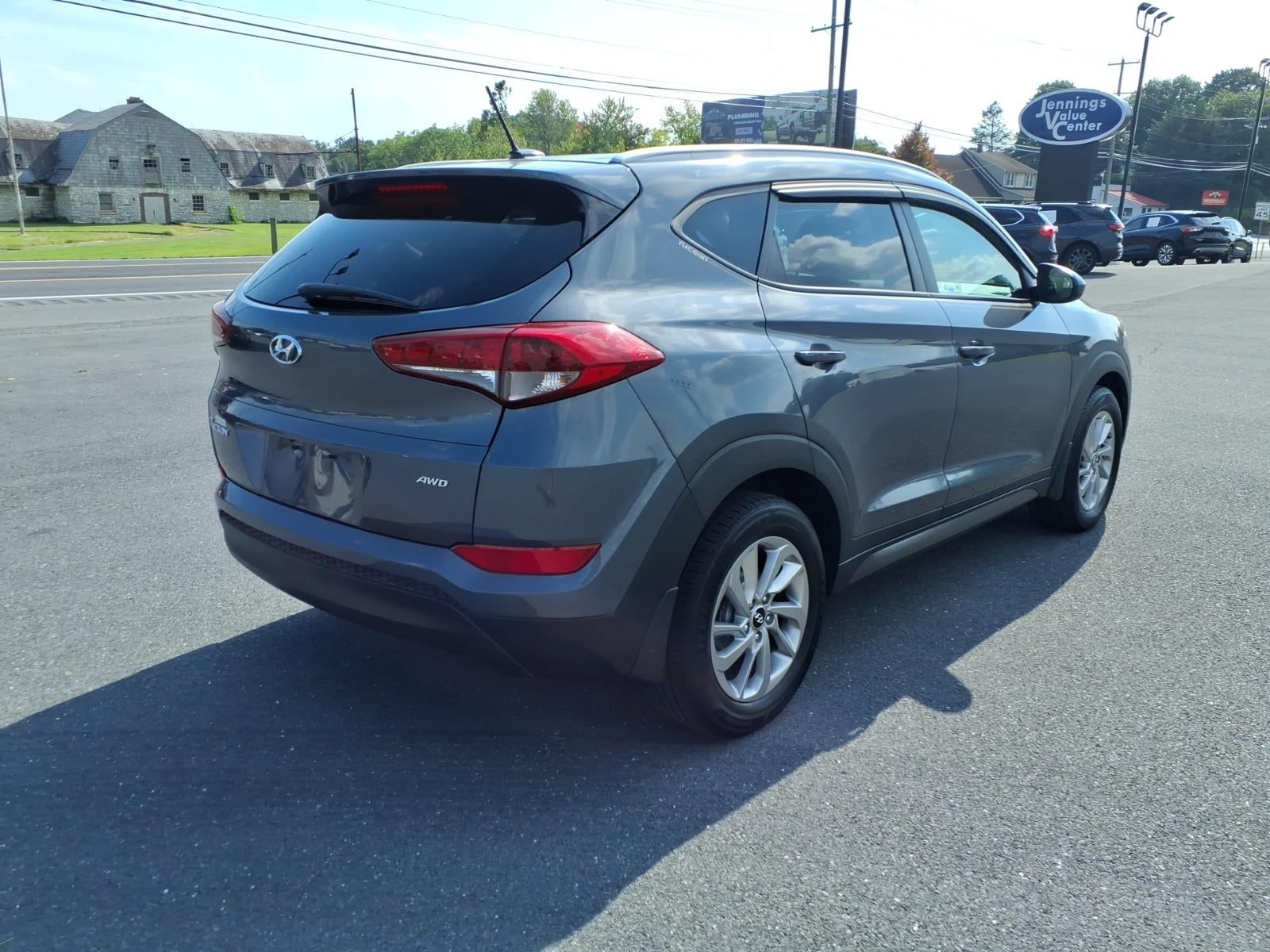 2016 Hyundai Tucson SE