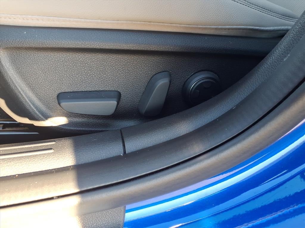 2022 Genesis G70 2.0T