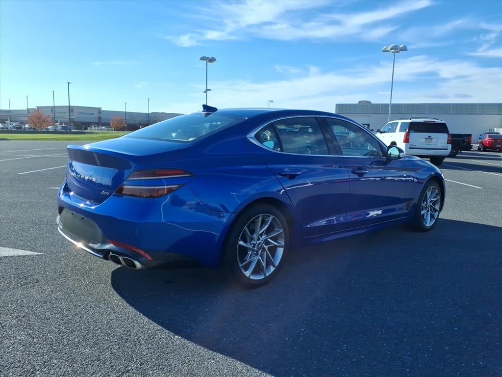 2022 Genesis G70 2.0T