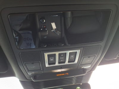 2023 Land Rover Discovery HSE R-Dynamic